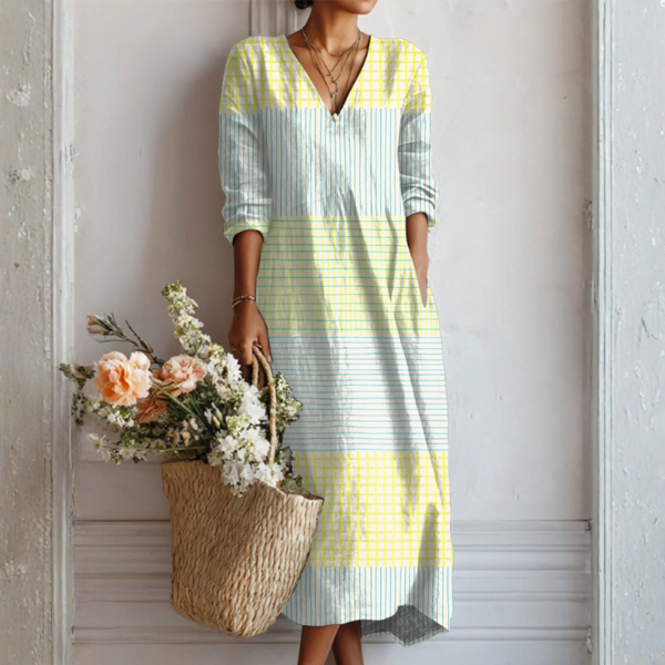 Robe en lin croquant Olivia™ à carreaux jaune et bleu, encolure en V