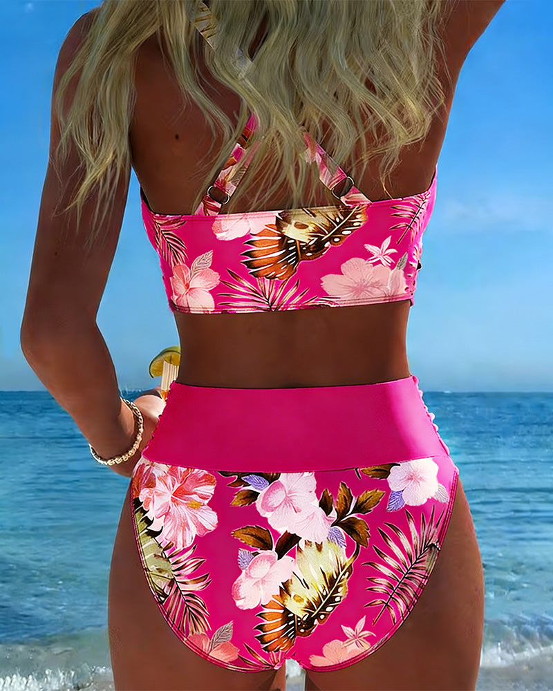 Maillot 2 pièces fuchsia à imprimé floral, haut triangle et bas taille haute