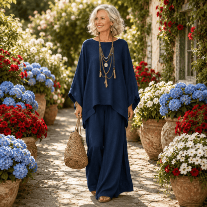 Ensemble bleu marine ample: tunique et pantalon long assortis, col rond, silhouette décontractée