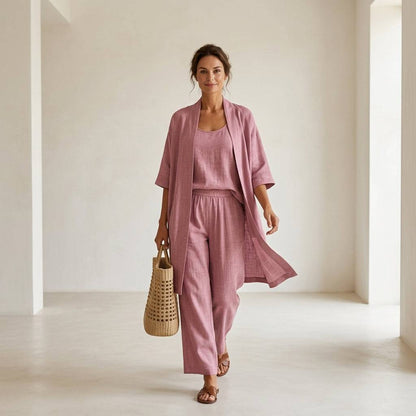 Ensemble en lin rose : veste kimono, haut à bretelles et pantalon ample assortis