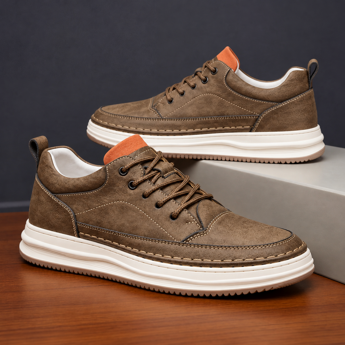 Baskets en cuir Maverick – kaki, paire