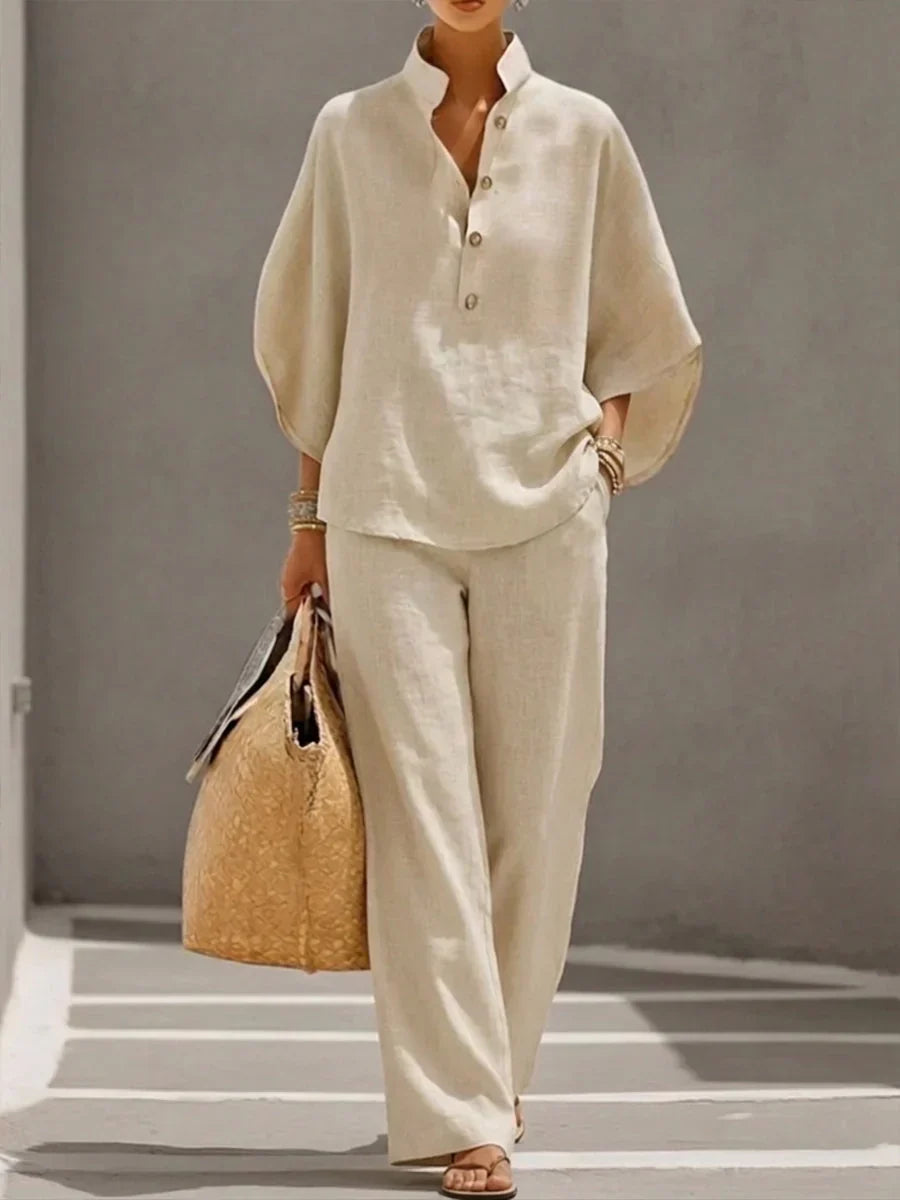 Ensemble en lin beige clair : haut à manches chauve-souris boutonné et pantalon ample