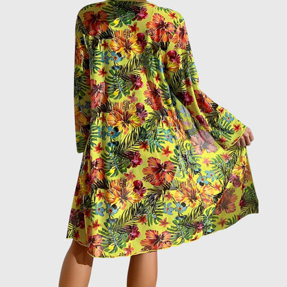 Ensemble bikini avec paréo long fleuri, manches amples et coupe évasée
