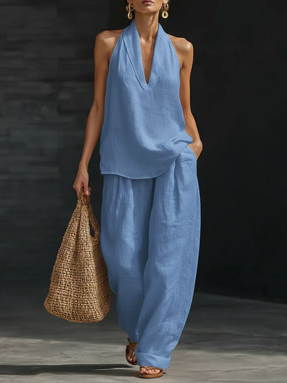 Ensemble sans manches bleu clair, top col V drapé et pantalon ample