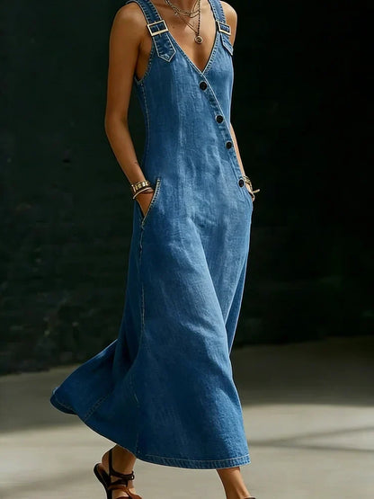 Robe longue en denim bleu clair, boutonnage devant, coupe évasée, sans manches