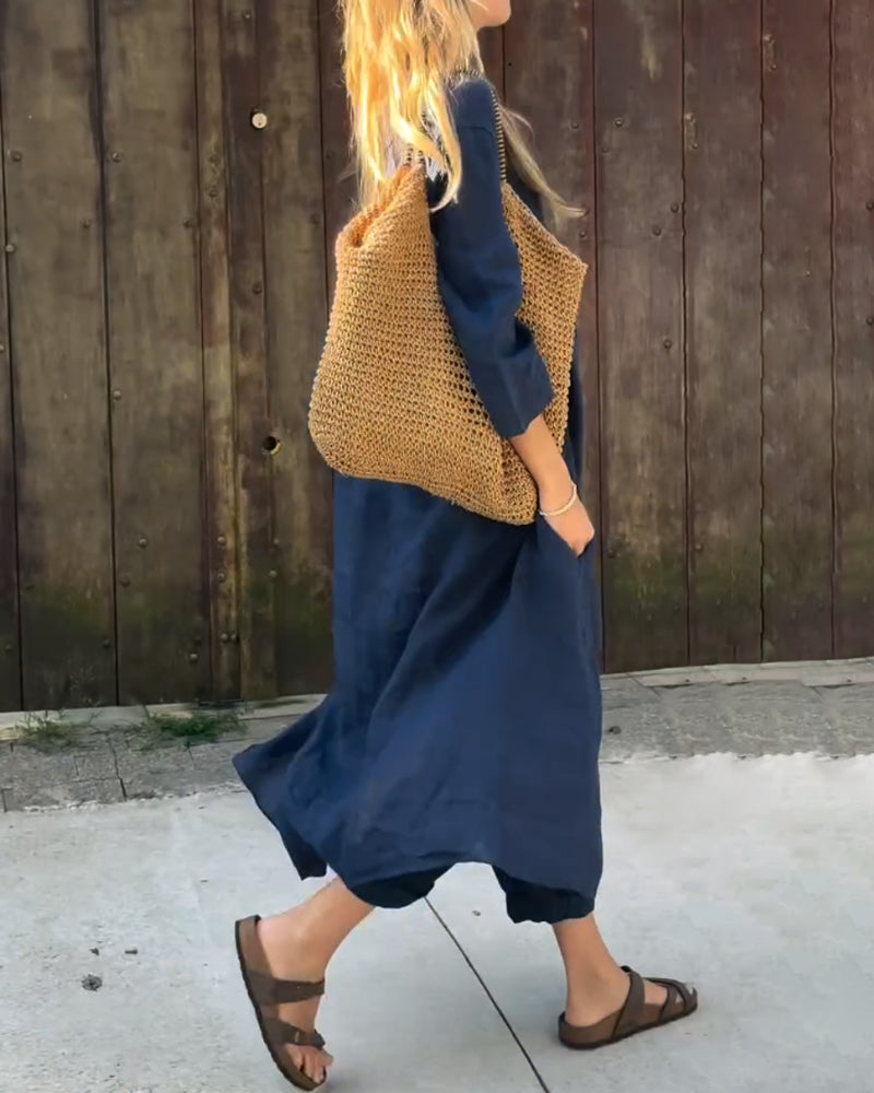 Ensemble tunique ample et pantalon fluide en bleu marine, drapé léger et manches 3/4
