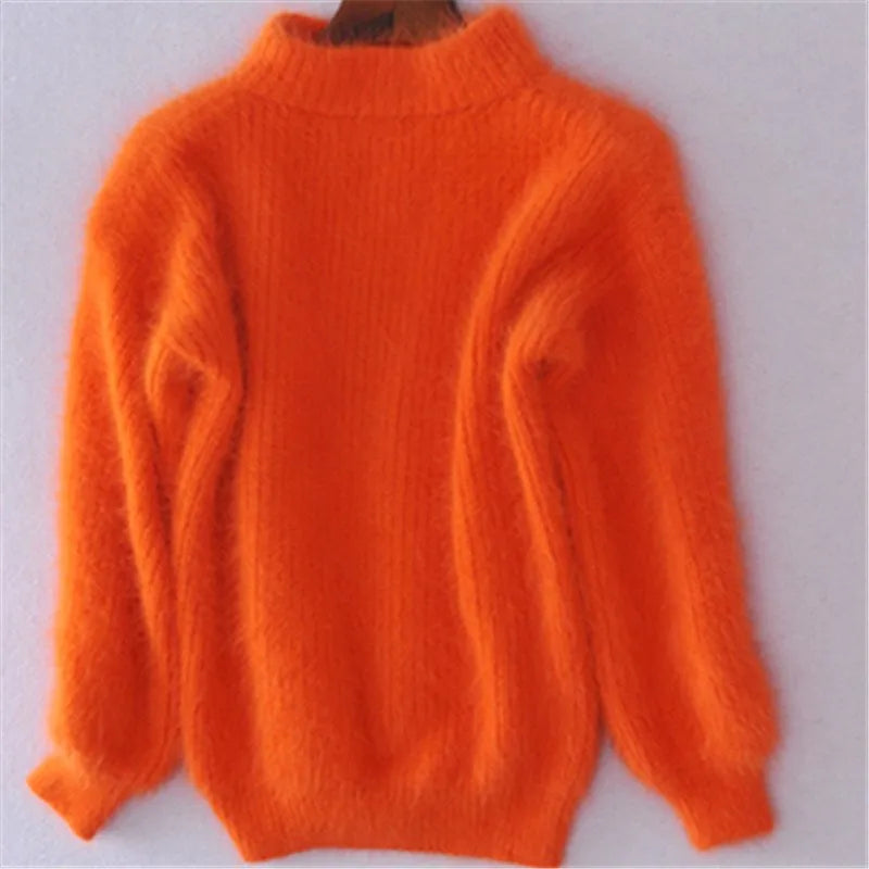 Pull col roulé orange en maille épaisse, manches longues amples, coupe droite