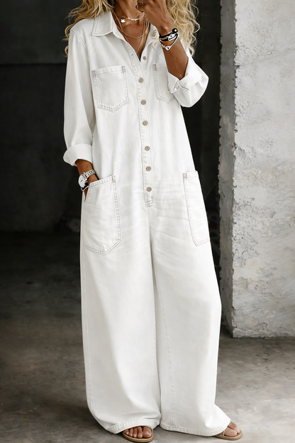 Combinaison blanche en denim, manches longues boutonnées, grandes poches latérales