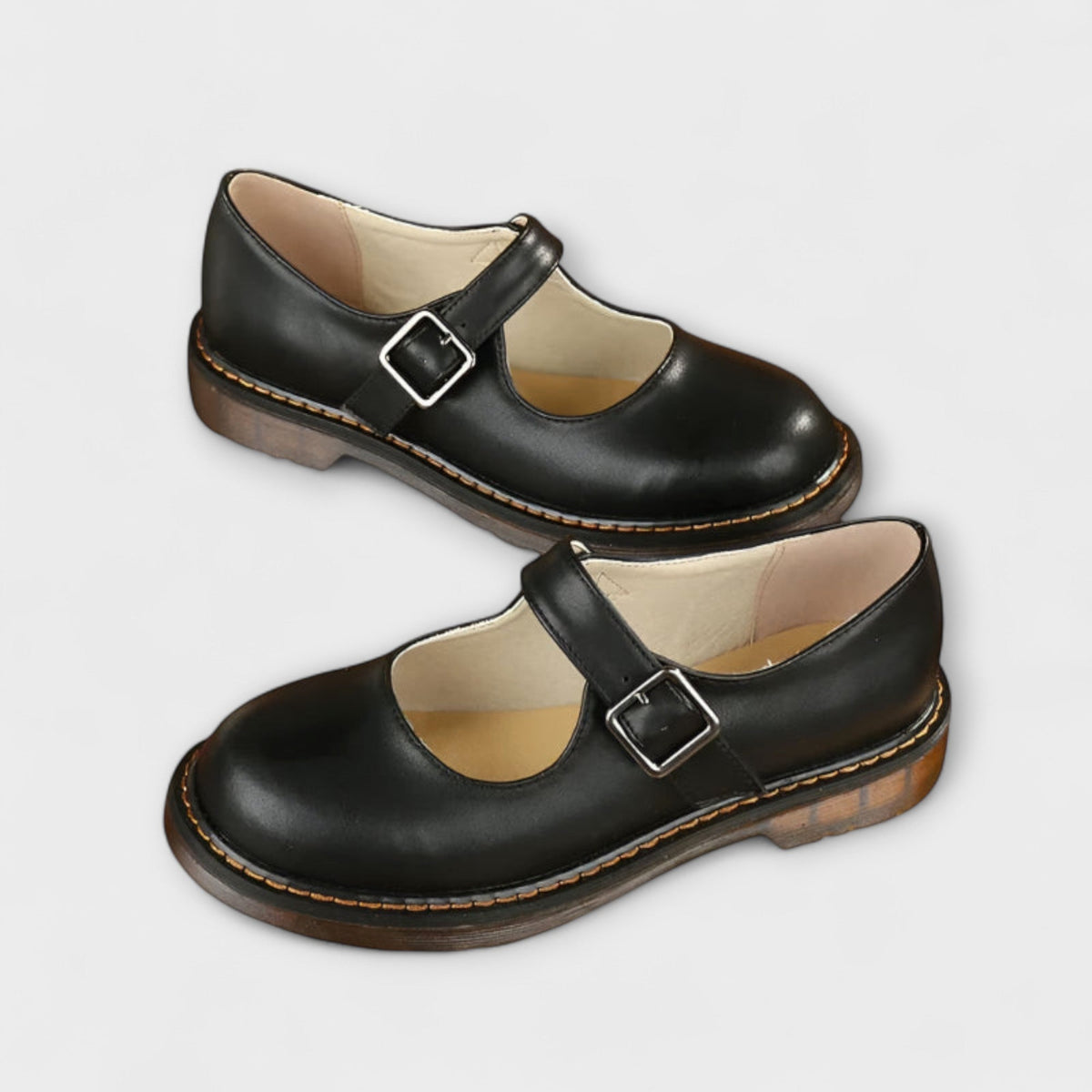 Chaussures bébé à semelle épaisse noires, bride à boucle carrée, dessus lisse