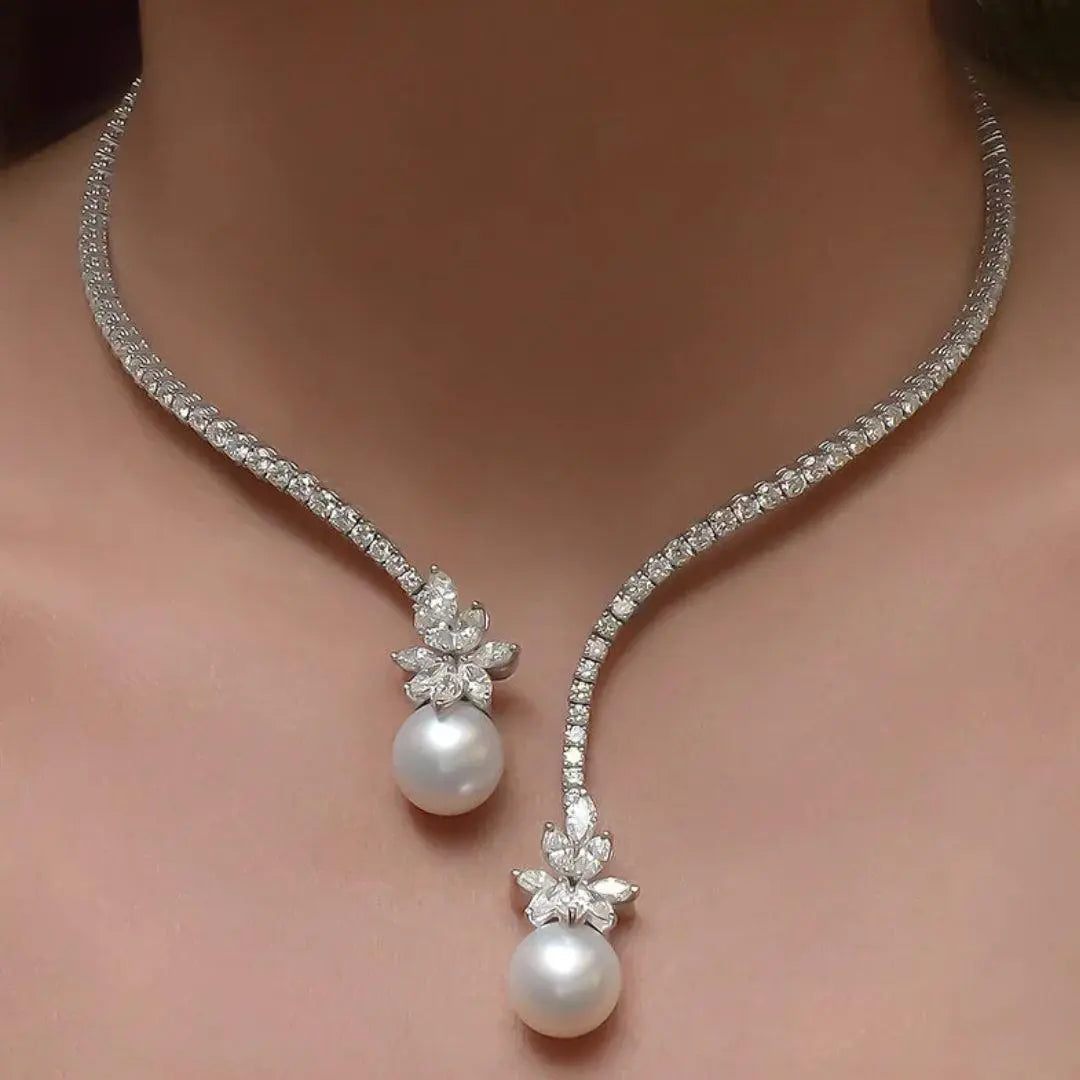 Collier en argent à chaîne pavée et perles blanches, pendentif fleurs
