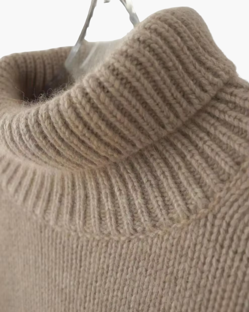 Col roulé en maille côtelée, beige clair, texture tricot visible