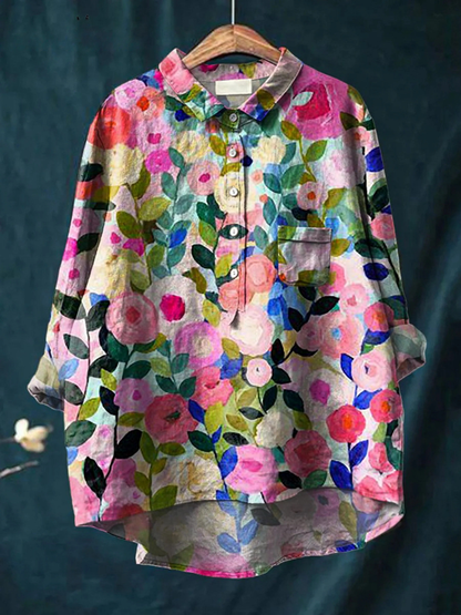 Chemise ample à fleurs multicolores, col et patte de boutonnage, poche poitrine