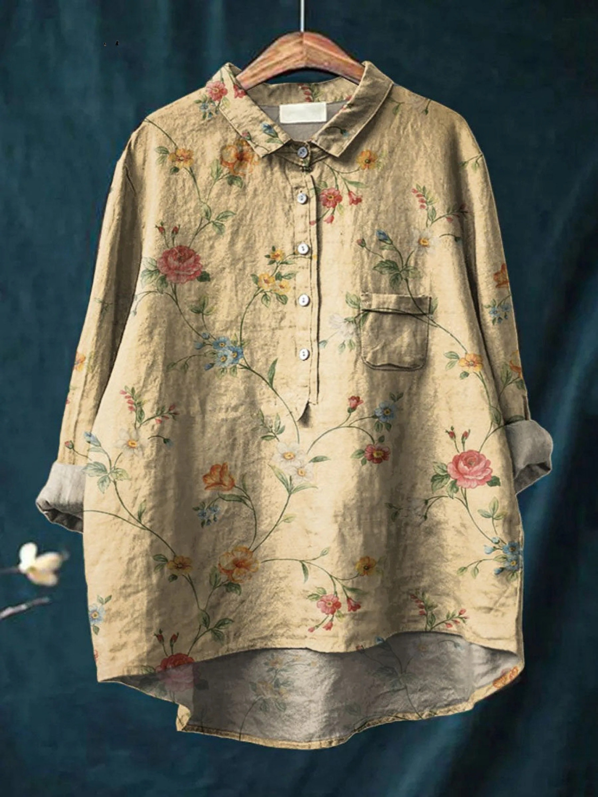 Chemise décontractée beige à fleurs, col boutonné et poche poitrine, manches longues