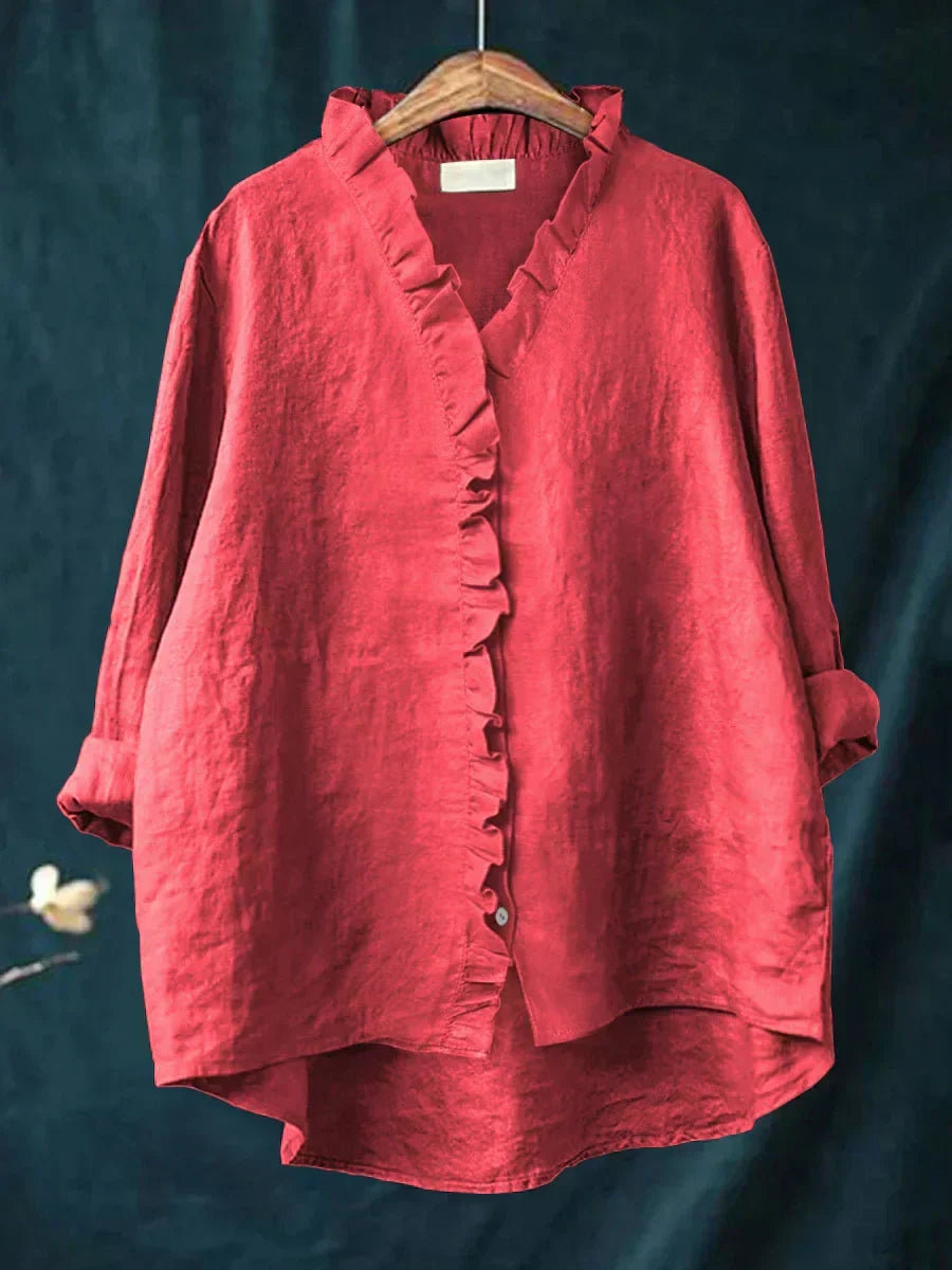 Blouse légère rouge à col V, volants sur l’avant et boutons, manches amples