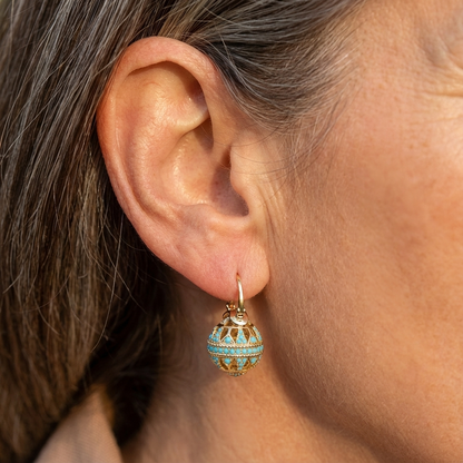 Boucles d’oreilles mandala turquoise doré, pendentif sphérique ajouré