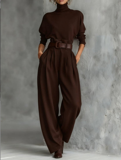 Combinaison marron à col roulé, manches longues, ceinture à boucle, jambe ample