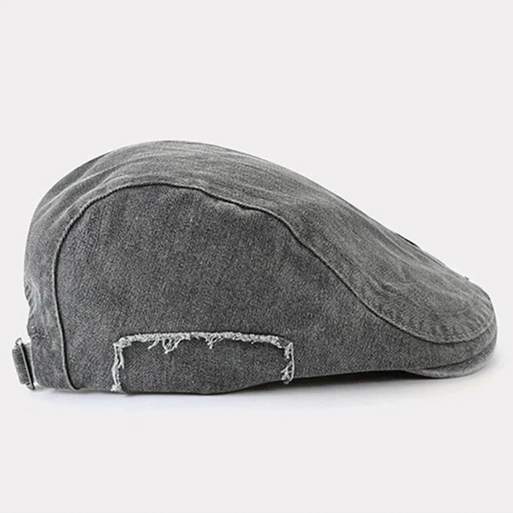 Casquette en denim gris anthracite, vue arrière avec coutures et patch effacé