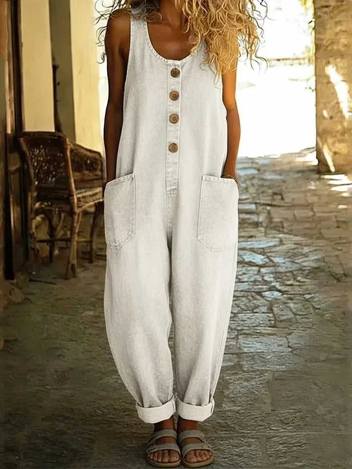 Salopette en denim vintage lavé blanc cassé, boutons devant, poches sur les côtés