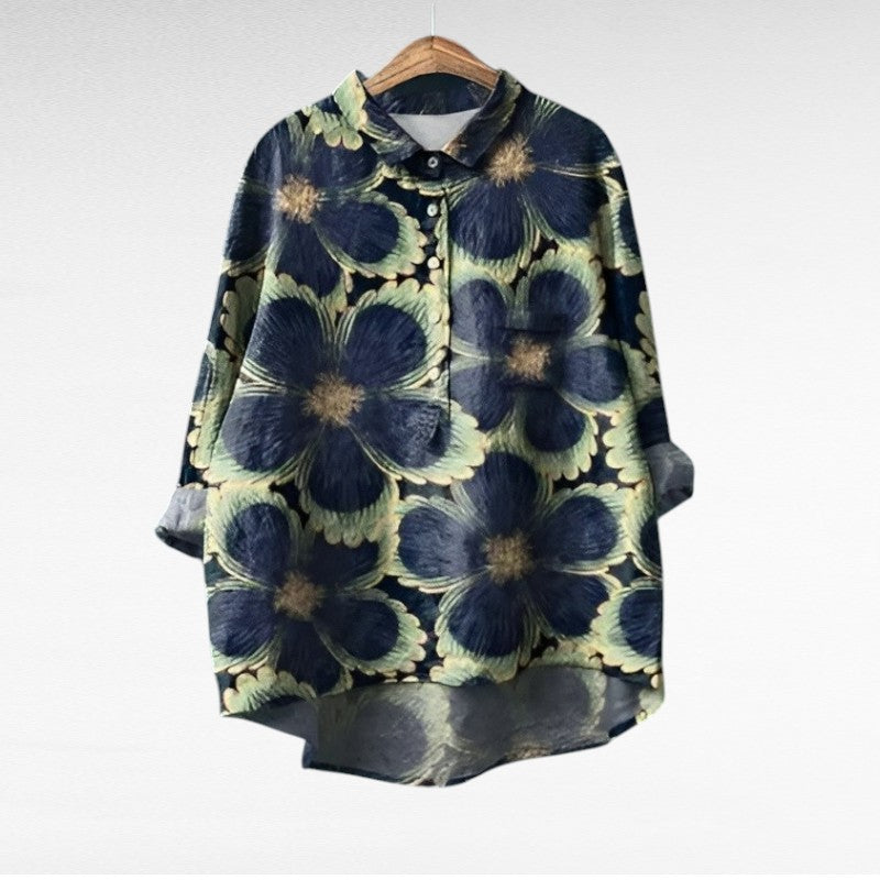 Blouse en lin bleu foncé à grandes fleurs, col chemise, manches longues boutonnées