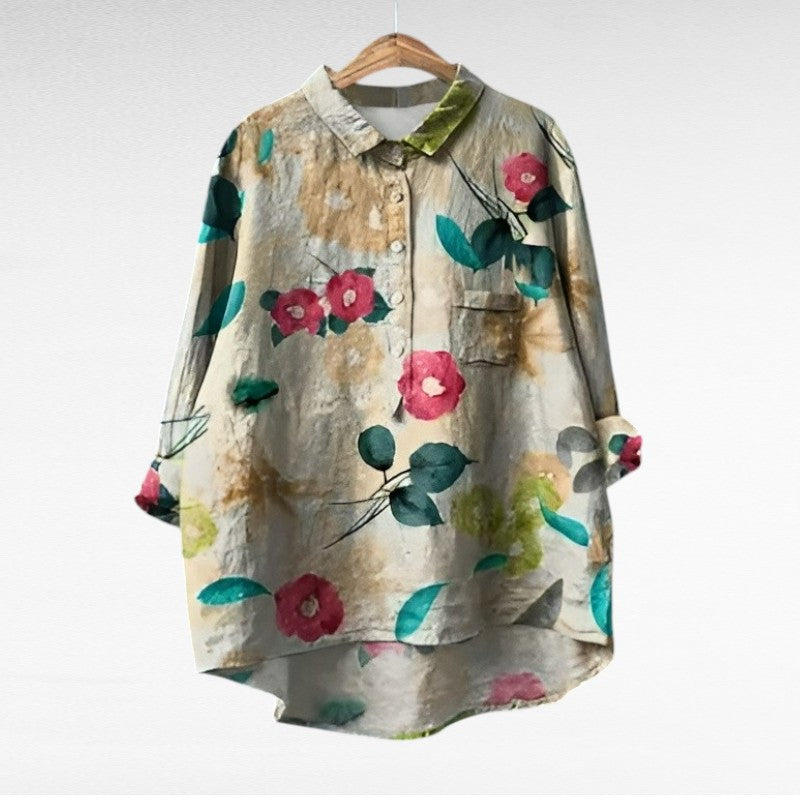 Blouse en lin beige à fleurs roses et feuilles vertes, col chemise, poche poitrine