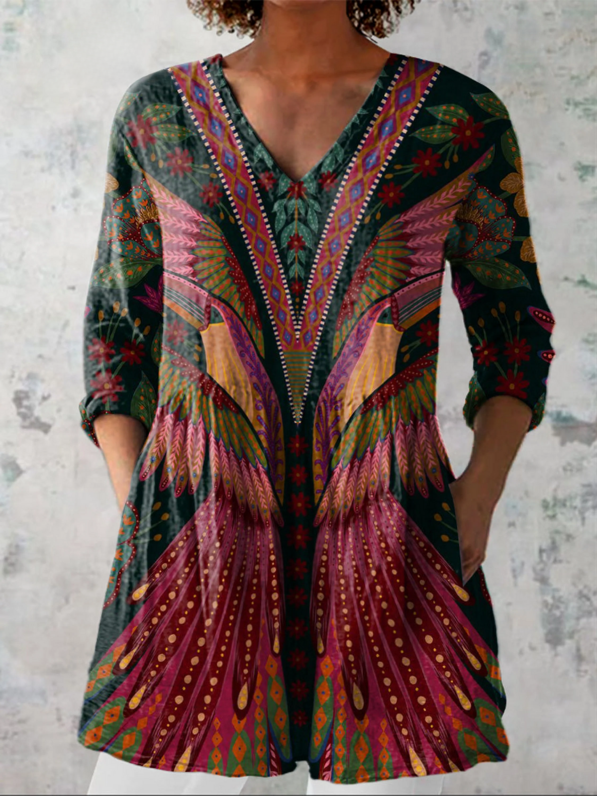 Blouse longue à col en V multicolore, manches 3/4, motif graphique