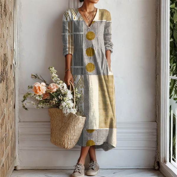 Robe bohémienne Emily™ mi-longue à manches courtes, patchwork multicolore, boutons ronds dorés
