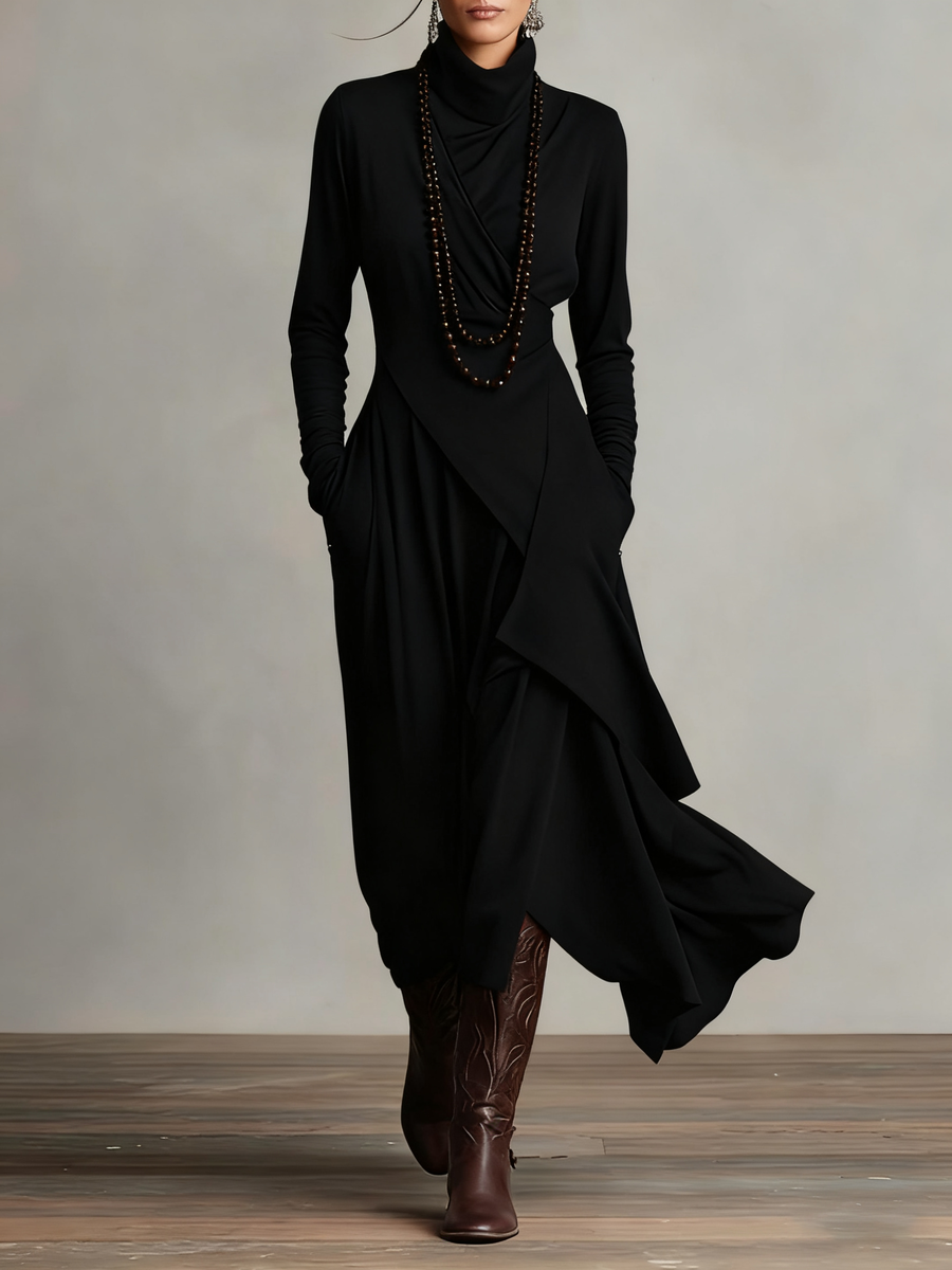 Robe maxi tunique asymétrique noire, col haut, manches longues, drapé en pans