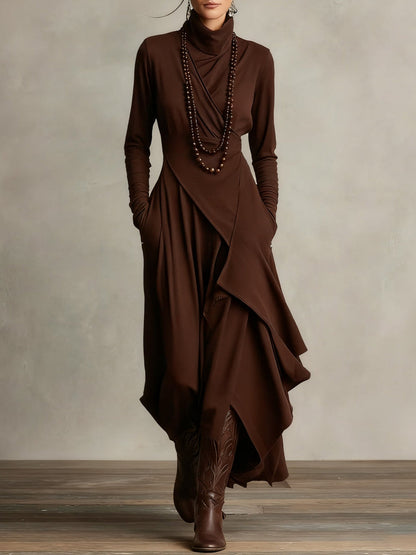 Robe maxi tunique asymétrique marron, col haut, manches longues, drapé asymétrique