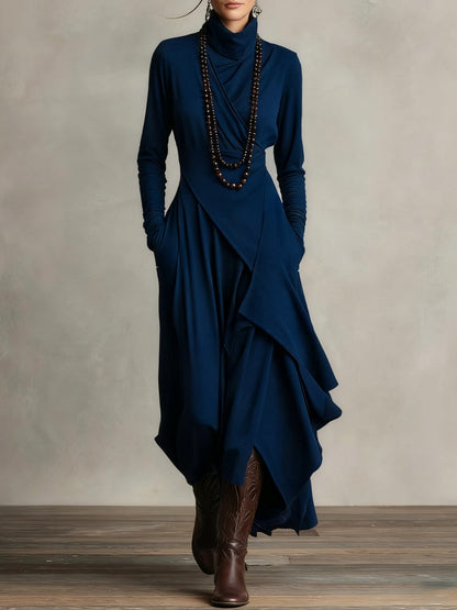 Robe maxi tunique asymétrique bleu marine, col haut, manches longues, pans amples