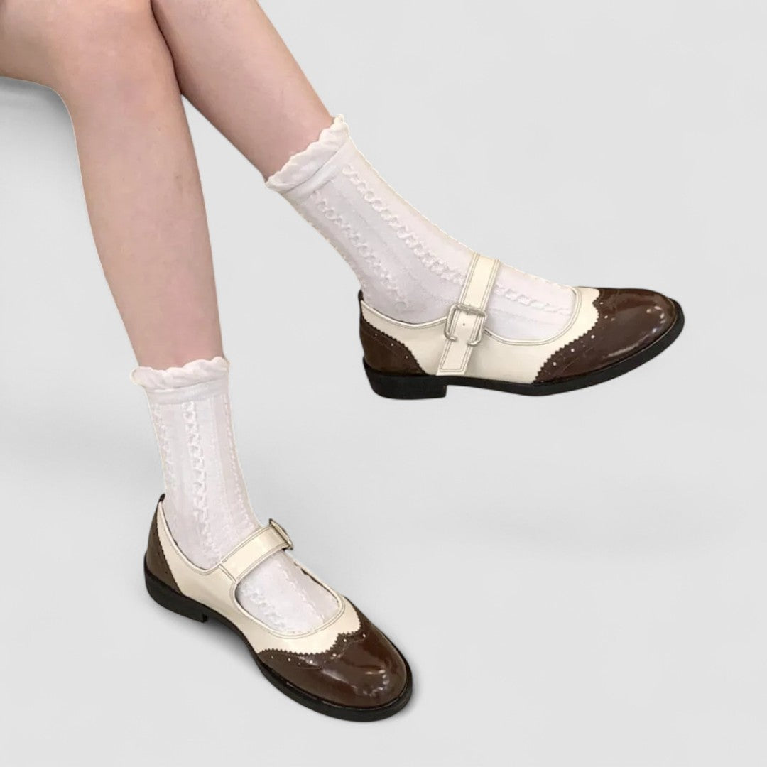 Chaussures de bébé contrastées Gabrielle™ marron et crème, bride à boucle et semelle noire