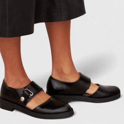Chaussures noires à bride avec boucle et semelle épaisse pour bébé