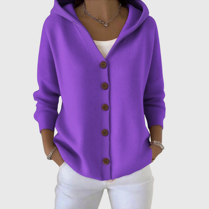 Cardigan à capuche violet à boutons, manches longues, maille douce.