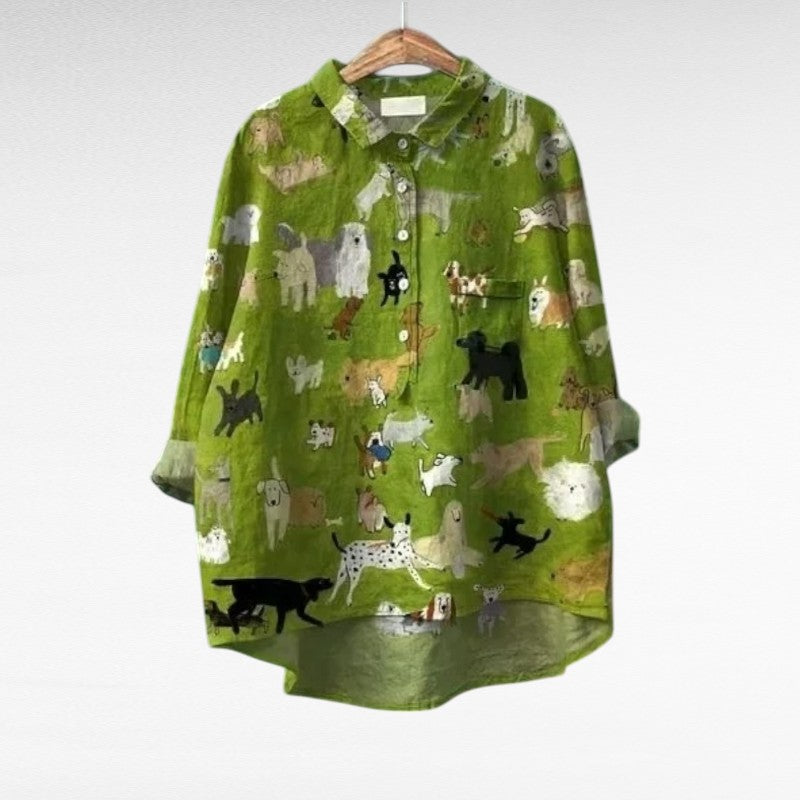Blouse Cécile verte à manches longues, motif animaux, boutonnage devant