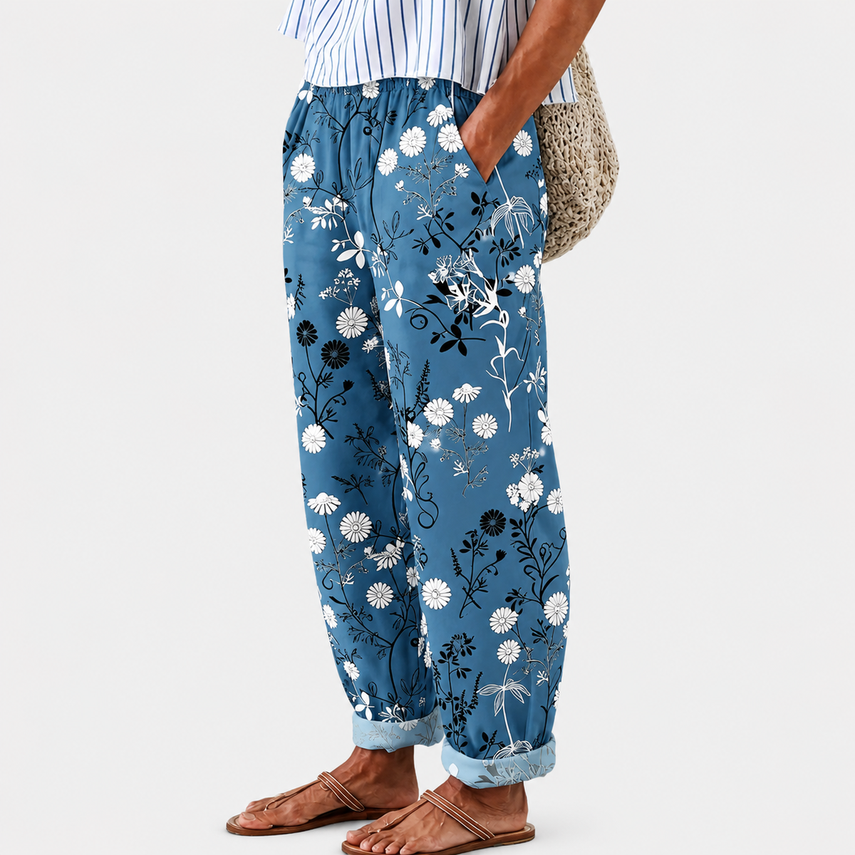 Pantalon ample bleu à fleurs blanches, taille élastique, jambes bouffantes