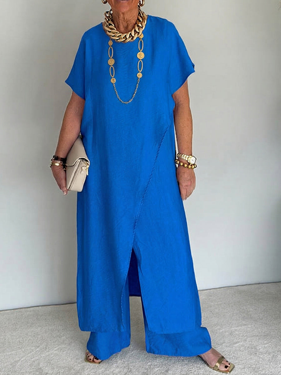 Tenue ample asymétrique bleue, robe longue manches courtes et pantalon ample