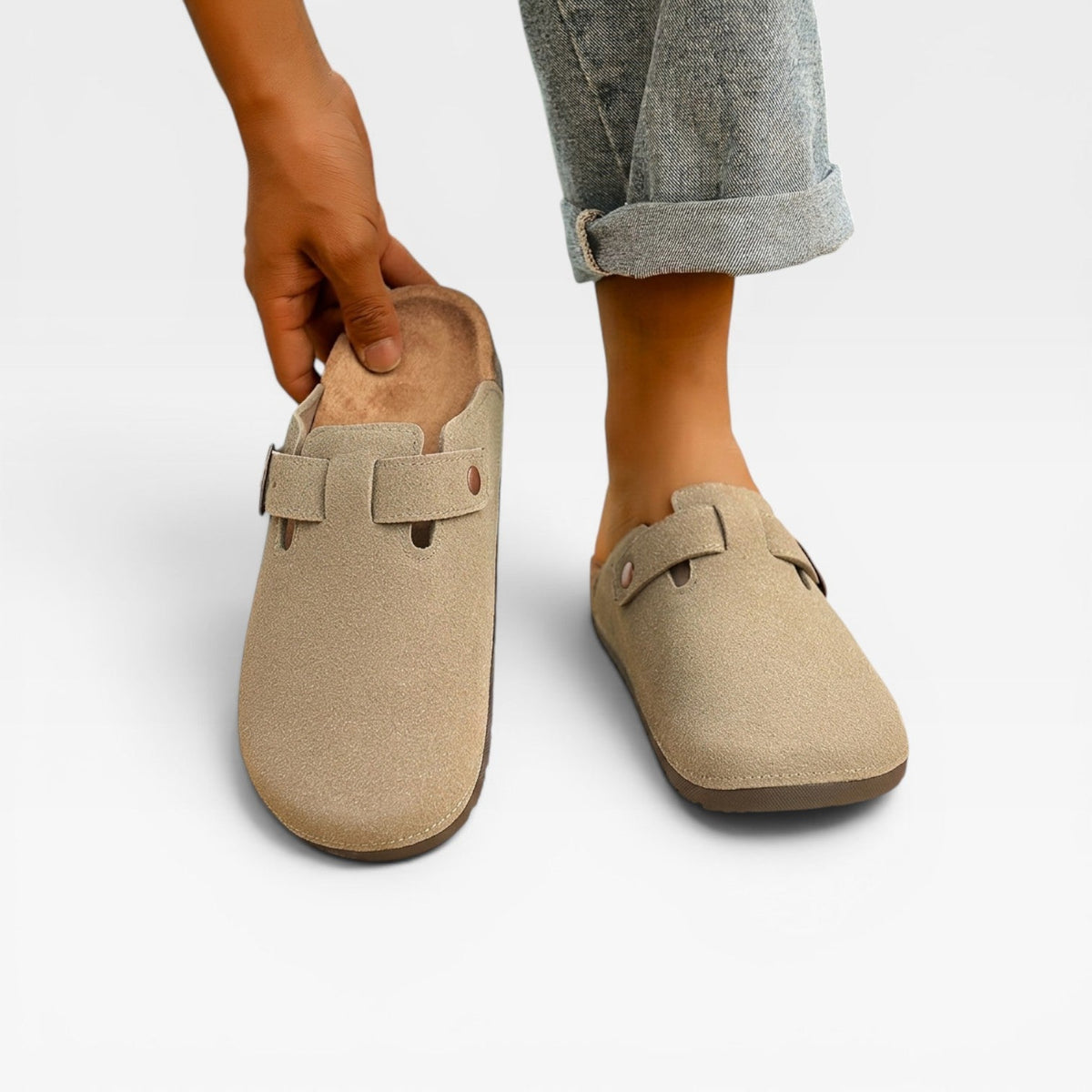 Mules en liège kaki à bout fermé, à enfiler, boucle ronde sur le dessus