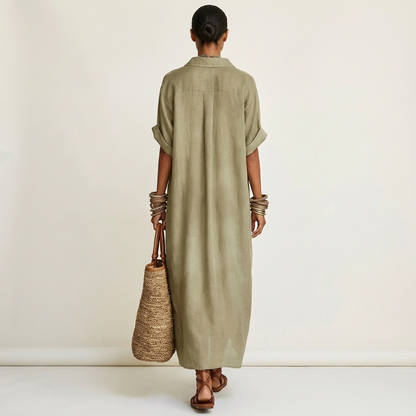 Kamira | Robe Maxi à Manches Courtes avec Col Contrasté et Boutons Frontal