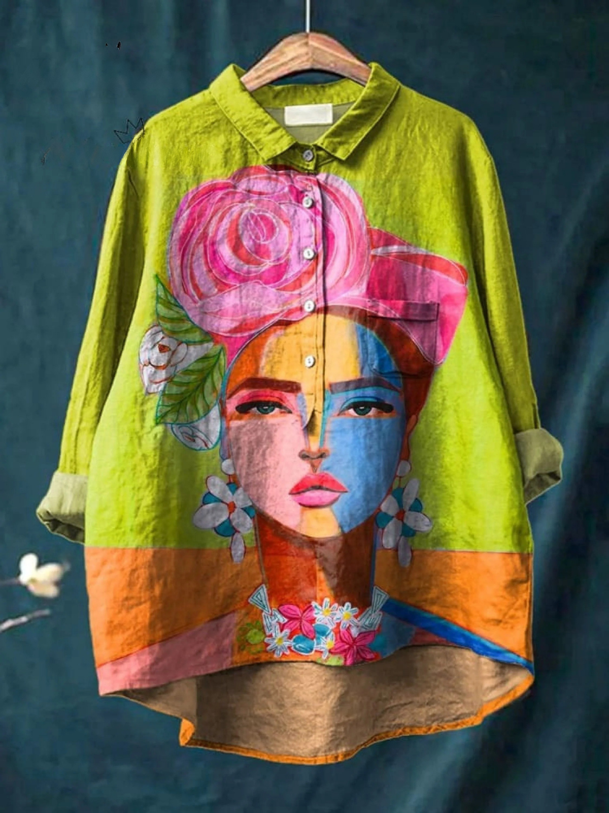 Chemise manches longues vert à portrait artistique multicolore, col boutonné