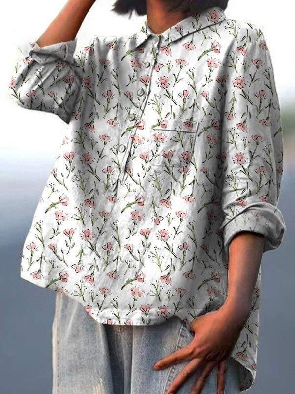 Chemise Hadley à fleurs rose, gris clair, col boutonné, manches retroussées