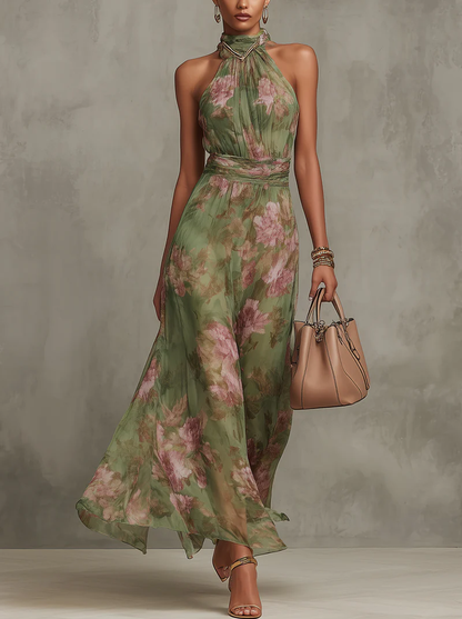 Robe longue verte à col bénitier et imprimé floral rose, vue entière.