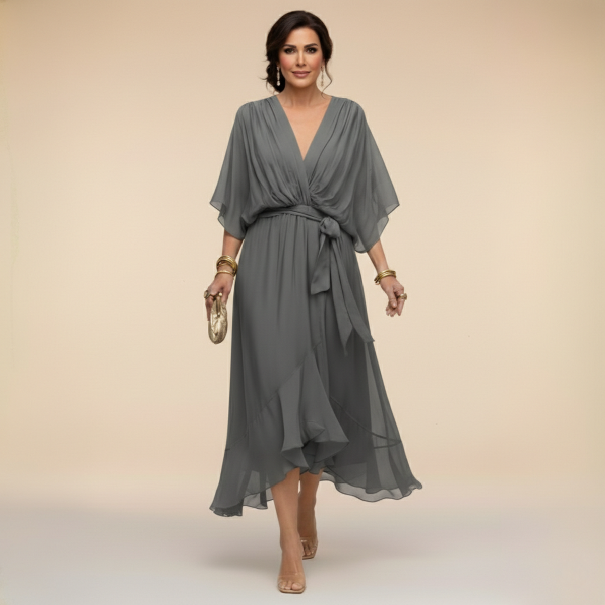 Robe mousseline grise en V, ceinture nouée, manches chauve-souris, mi-longue