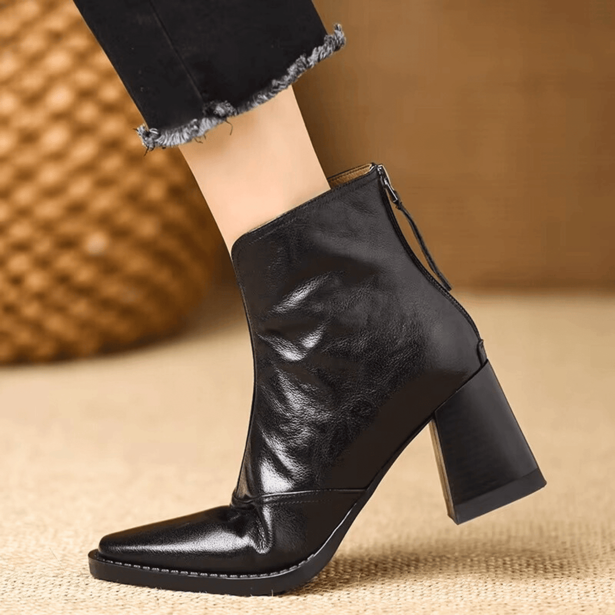 Bottines en cuir Agnese – noir, vue de côté